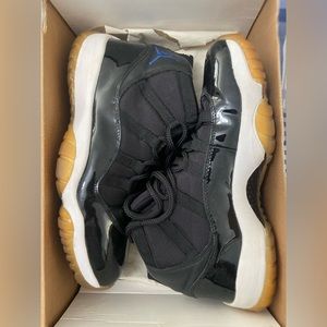 Used Jordan 11 Space Jam 2000 Size 11